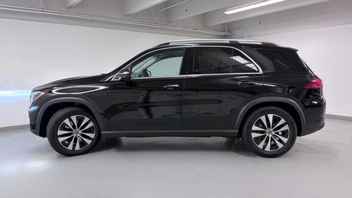 Black 2026 Mercedes-Benz GLE 350 4MATIC