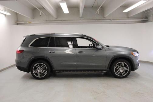 2026 Mercedes-Benz GLS 450 4MATIC