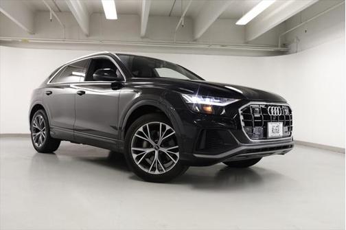 2021 Audi Q8 55 Premium Plus