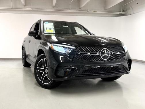 2025 Mercedes-Benz GLC 300 4MATIC