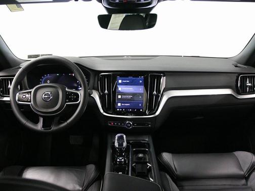 2024 Volvo S60 B5 Plus Black Edition