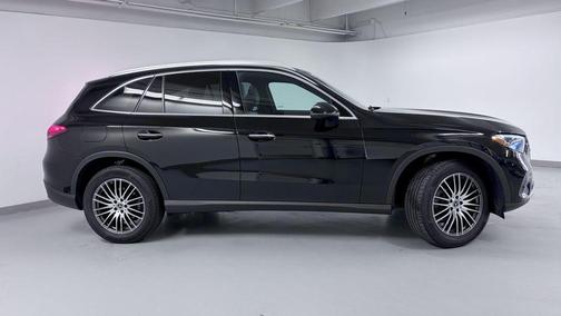 Black 2026 Mercedes-Benz GLC 300 4MATIC