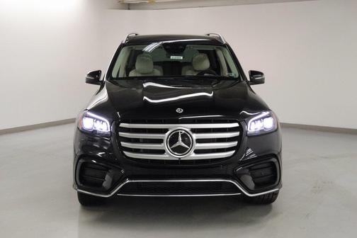 2026 Mercedes-Benz GLS 450 4MATIC