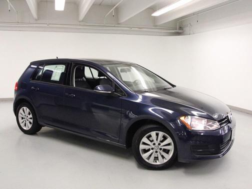 2015 Volkswagen Golf TDI SE 4-Door