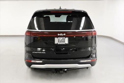 2022 Kia Carnival LXS