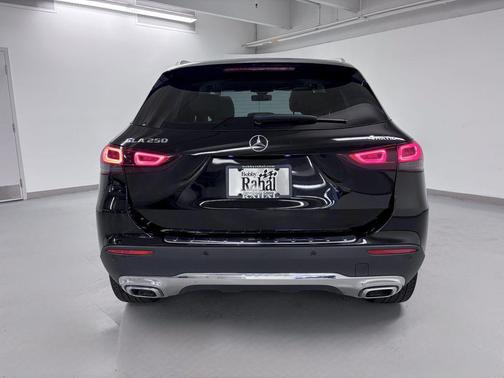 Night Black 2023 Mercedes-Benz GLA 250 4MATIC