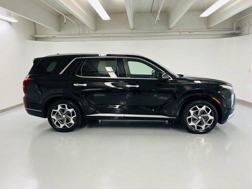 Photo 4 of 26 of 2021 Hyundai Palisade Calligraphy