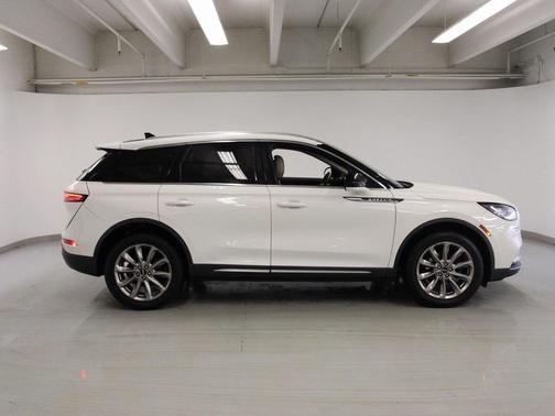 2020 Lincoln Corsair Standard