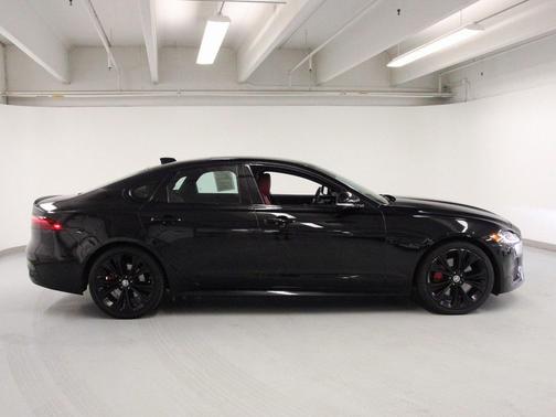 2024 Jaguar XF R-Dynamic SE P250 AWD Automatic