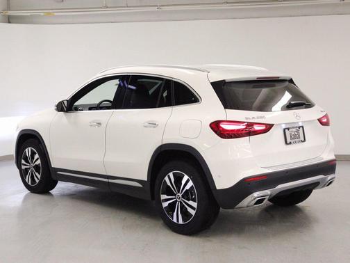 2026 Mercedes-Benz GLA 250 4MATIC