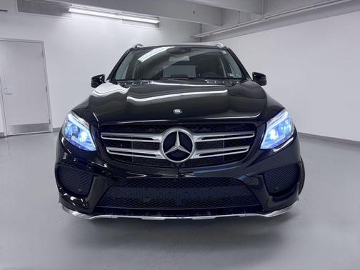 Black 2016 Mercedes-Benz GLE-Class GLE 400 4MATIC