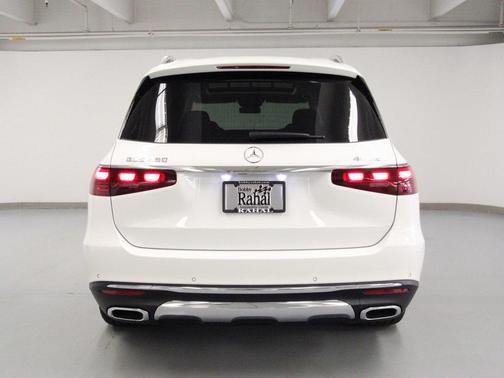 2026 Mercedes-Benz GLS 450 4MATIC