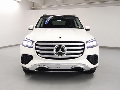 2026 Mercedes-Benz GLS 450 4MATIC
