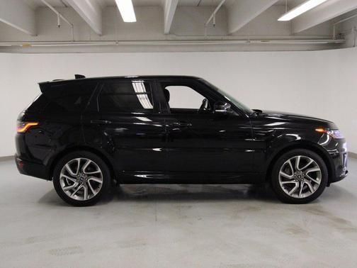 2022 Land Rover Range Rover Sport HSE Silver Edition