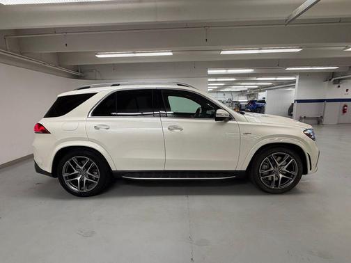 Diawhite 2023 Mercedes-Benz AMG GLE 53 4MATIC+