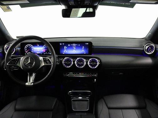 2025 Mercedes-Benz CLA 250 4MATIC