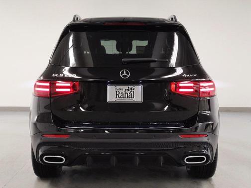 2026 Mercedes-Benz GLB 250 4MATIC