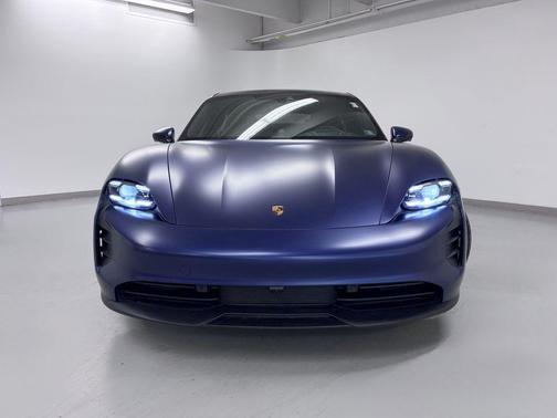 Genblue 2024 Porsche Taycan GTS