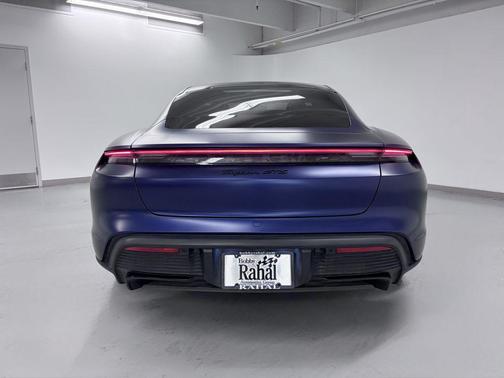 Genblue 2024 Porsche Taycan GTS