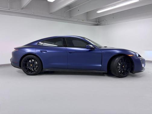 Genblue 2024 Porsche Taycan GTS