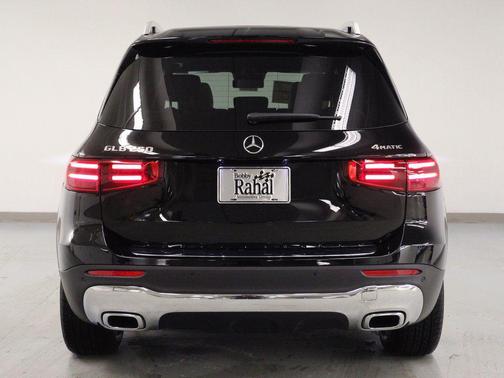 2026 Mercedes-Benz GLB 250 4MATIC