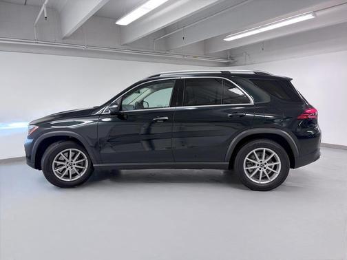 Emerald Green Metallic 2025 Mercedes-Benz GLE 450e 4MATIC