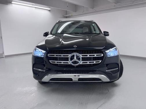 Emerald Green Metallic 2025 Mercedes-Benz GLE 450e 4MATIC