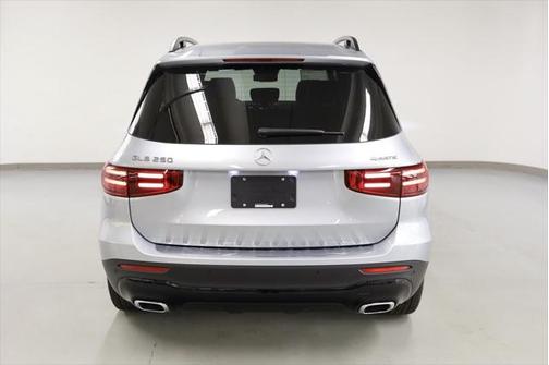 2025 Mercedes-Benz GLB 250 4MATIC