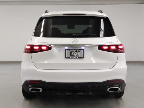 2026 Mercedes-Benz GLS 450 4MATIC