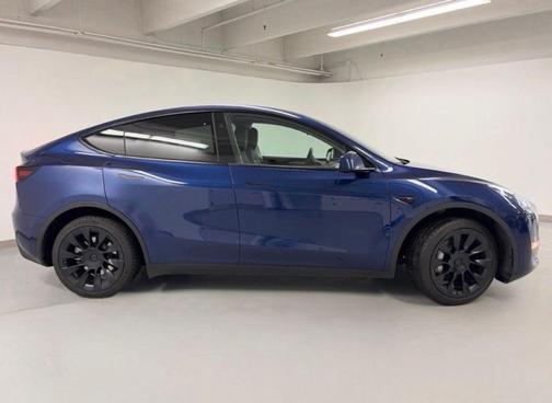 Deep Blue Metallic 2024 Tesla Model Y Long Range Dual Motor All-Wheel Drive