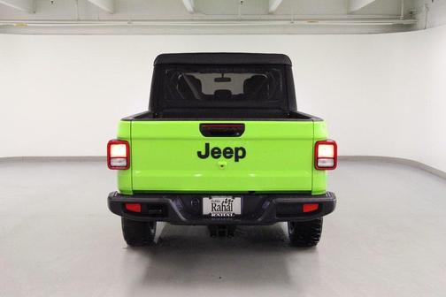 2021 Jeep Gladiator Willys 4x4