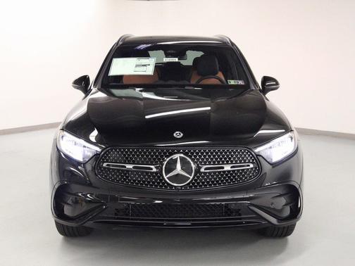 2026 Mercedes-Benz GLC 300 4MATIC