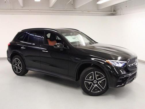 2026 Mercedes-Benz GLC 300 4MATIC