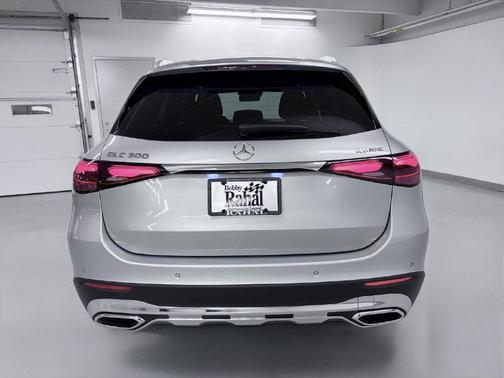 Csilver 2026 Mercedes-Benz GLC 300 4MATIC