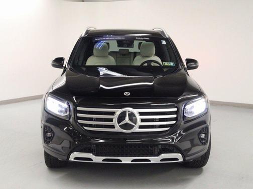 2025 Mercedes-Benz GLB 250 4MATIC