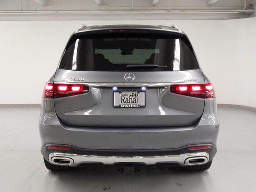 2026 Mercedes-Benz GLS 580 4MATIC