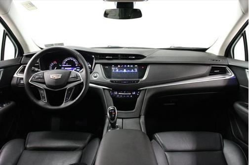 2017 Cadillac XT5 Premium Luxury