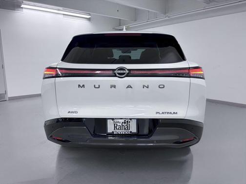 Everest White Pearl Tricoat 2025 Nissan Murano Platinum