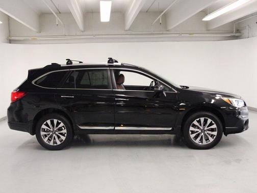 2017 Subaru Outback 3.6R Touring