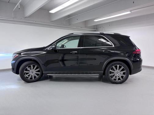Black 2026 Mercedes-Benz GLE 350 4MATIC