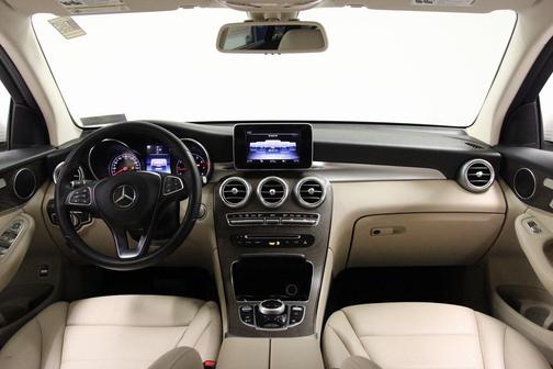 2019 Mercedes-Benz GLC 300 4MATIC