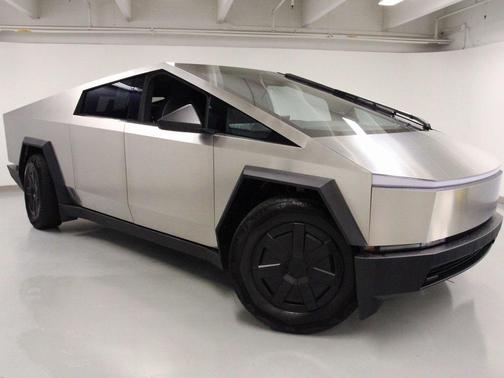 2024 Tesla Cybertruck All-Wheel Drive