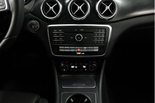 2018 Mercedes-Benz CLA 250 4MATIC