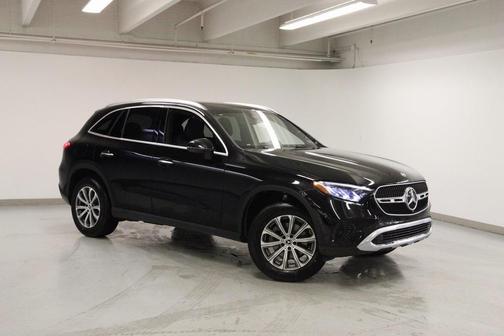 2026 Mercedes-Benz GLC 300 4MATIC