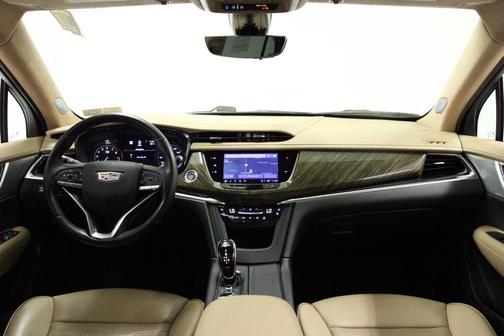 2022 Cadillac XT6 Premium Luxury FWD