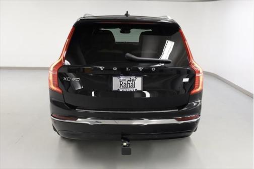 2023 Volvo XC90 Recharge Plug-In Hybrid T8 Ultimate Bright Theme 7-Seater