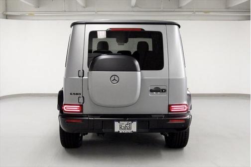 2025 Mercedes-Benz G-Class G 580