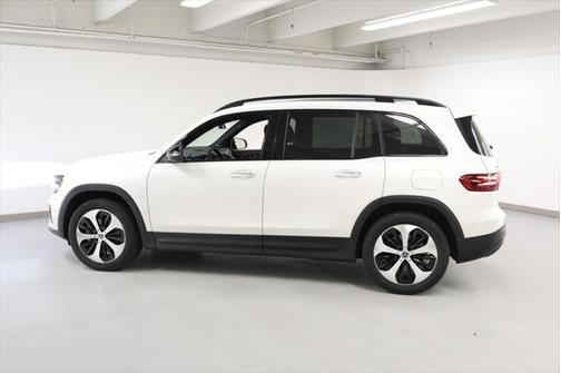2025 Mercedes-Benz GLB 250 4MATIC