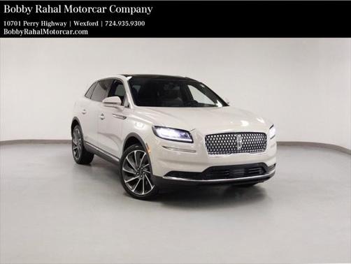 2022 Lincoln Nautilus Reserve