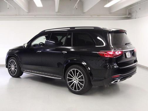 2026 Mercedes-Benz GLS 450 4MATIC